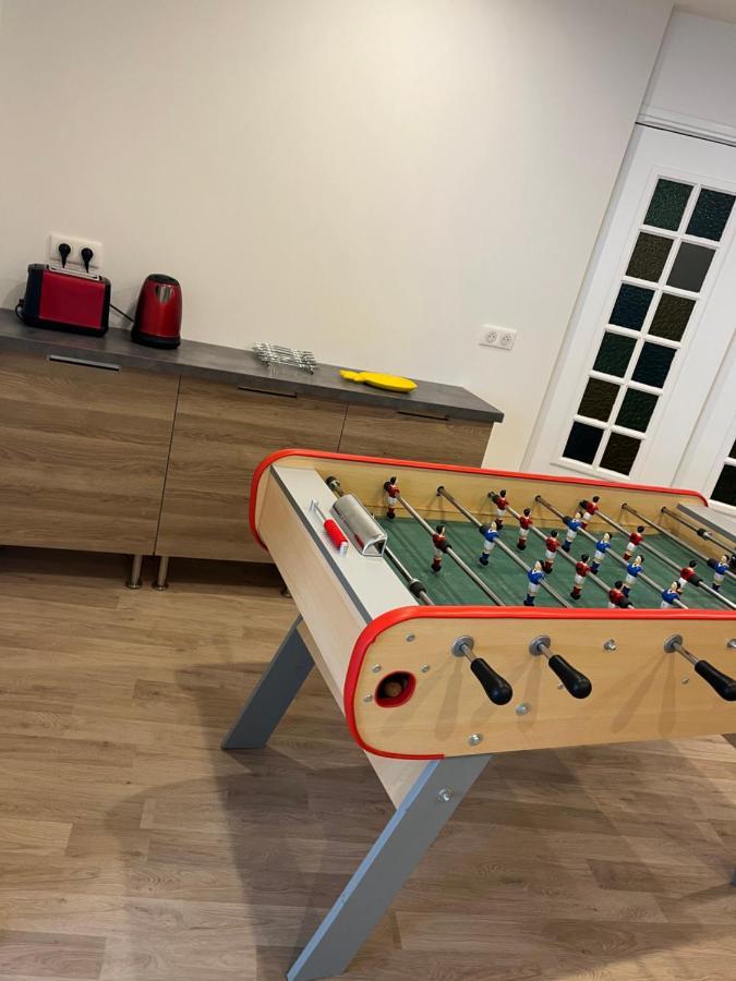 T4 140 M2 Spacieux Et Calme Pour 8 Personnes Apartment