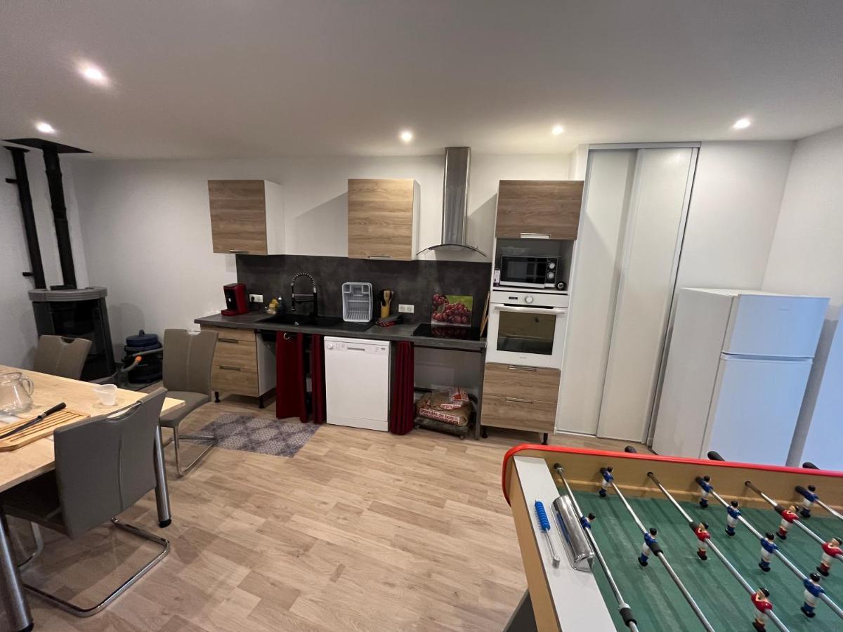 T4 140 M2 Spacieux Et Calme Pour 8 Personnes