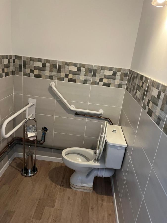 Apartment T4 140 M2 Spacieux Et Calme Pour 8 Personnes *